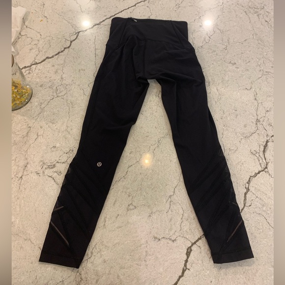 Lululemon Luxtreme Motionful 25” Hi Rise Leggings - Picture 9 of 12